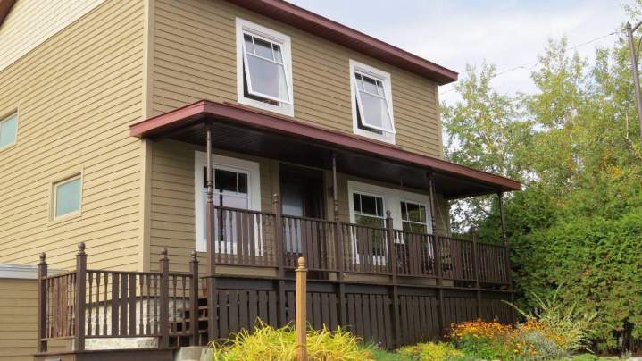 Maison traditionnelle québécoise Lac-Beauport